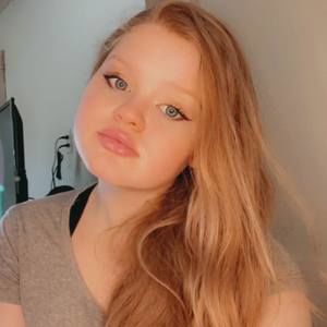 Meet your Posher, Raegan